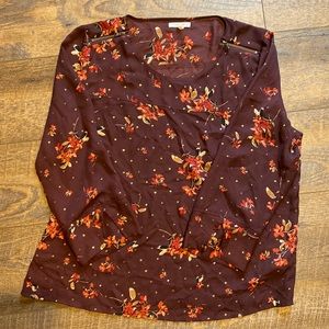 Maurices blouse with zipper shoulder detail